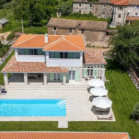 Villa Nobilis