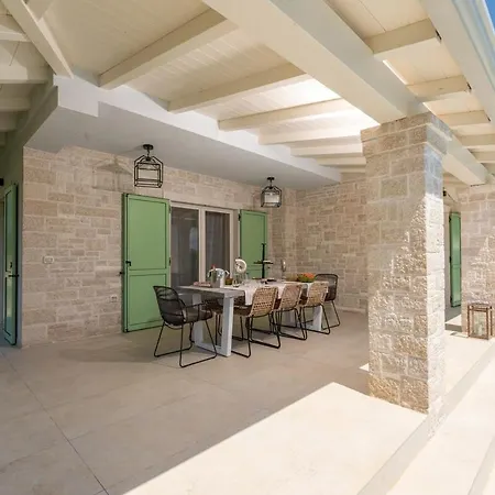 Nobilis Villa