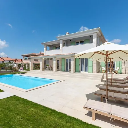 Villa Nobilis